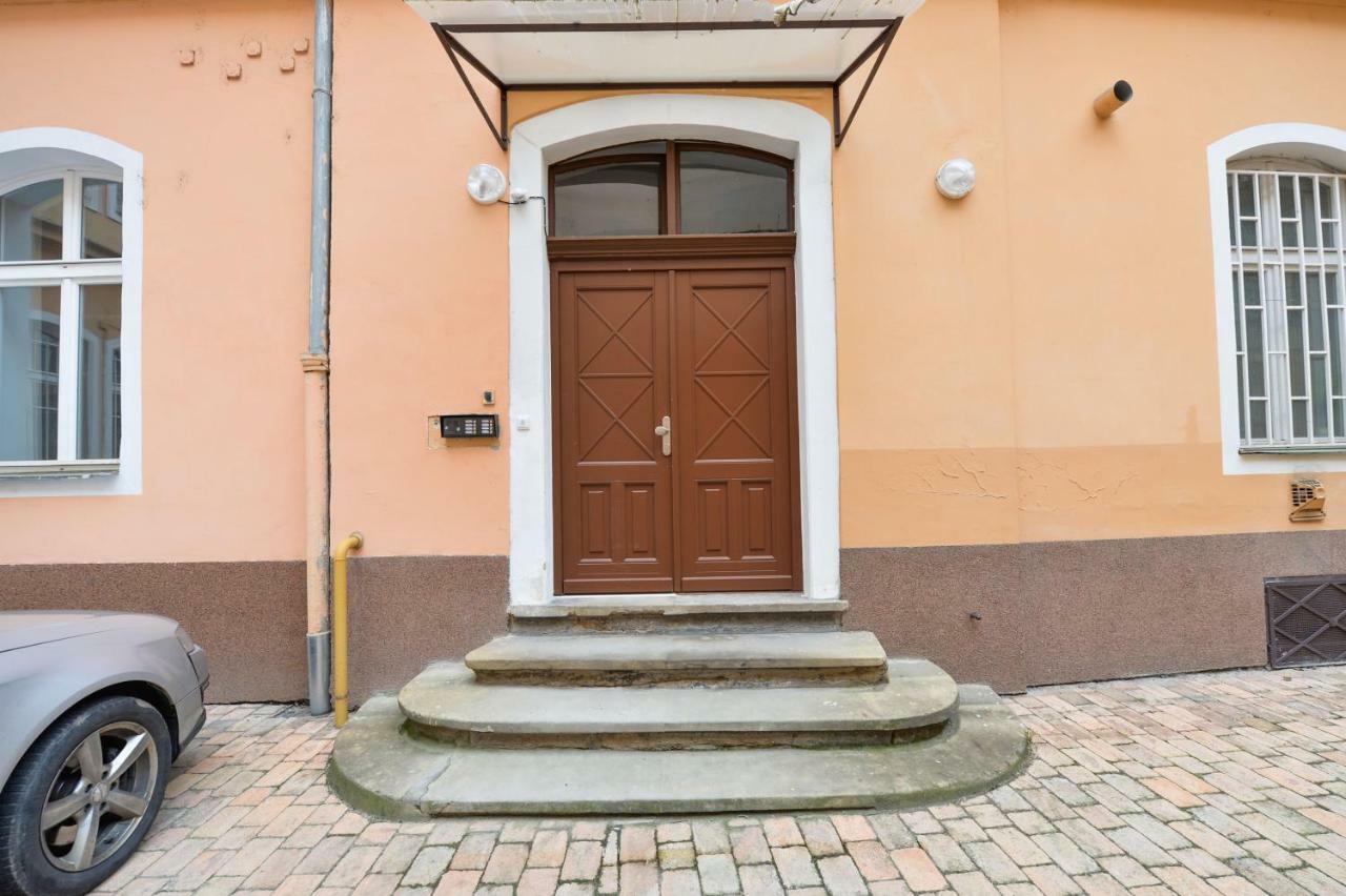 Dali Wenceslas Square Apartment Prag Exterior foto